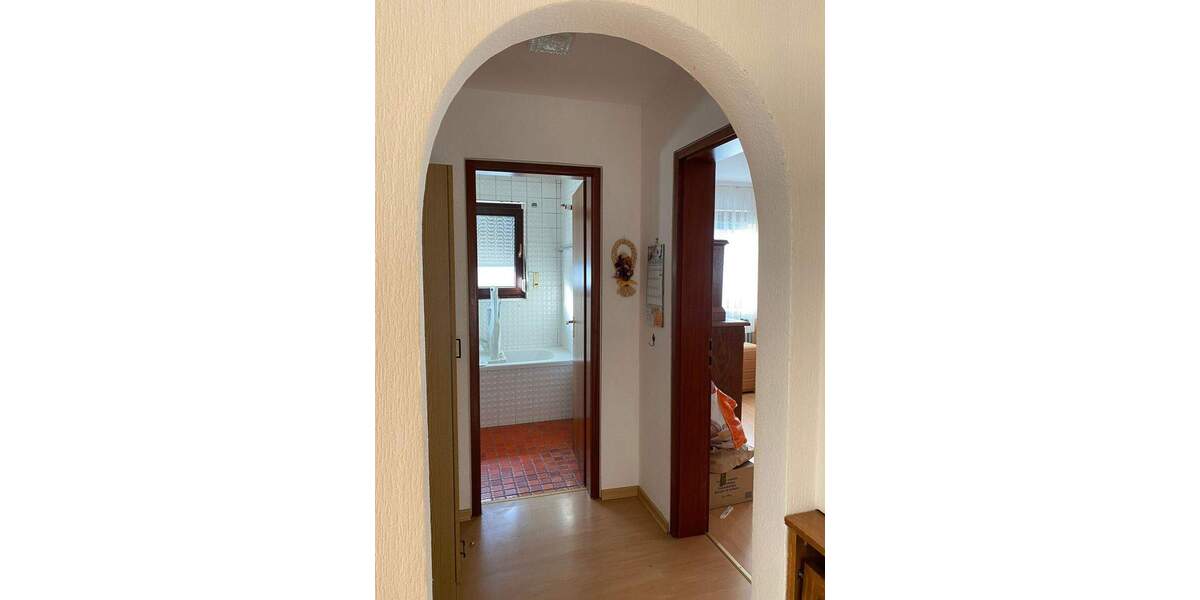 Etagenwohnung Leinfelden-Echterdingen Leinfelden - 2 Zimmer, 73 m&sup2;, 300.000&euro; | Angebot:25678816