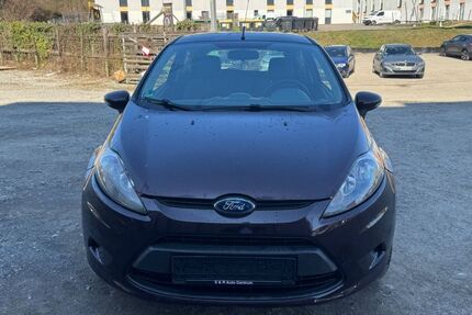 Ford Fiesta 38.000 km 4.999 € Stuttgart 70376