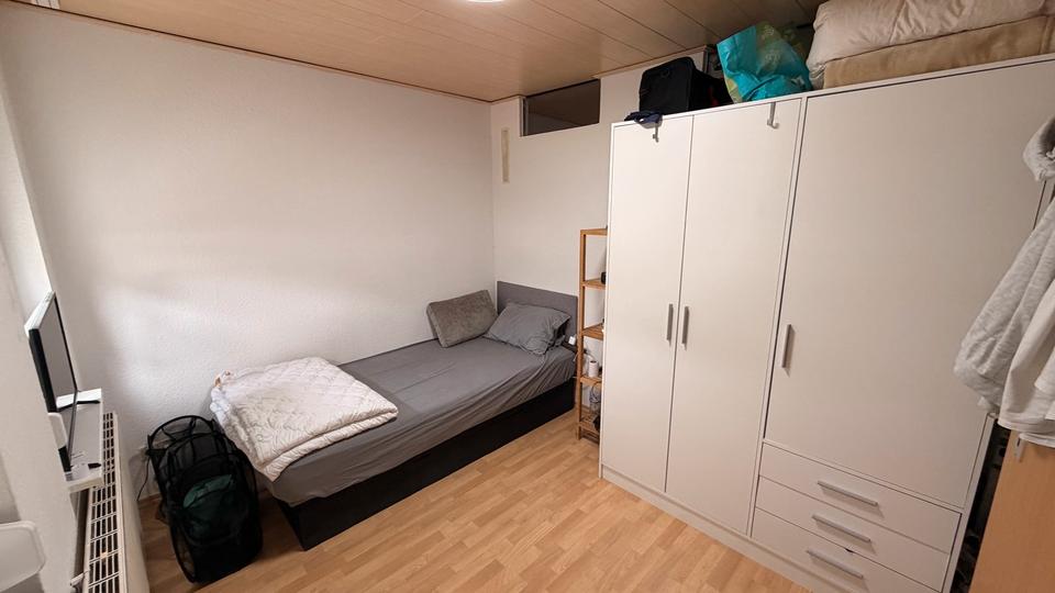 Etagenwohnung Herrenberg - 4 Zimmer, 70 m&sup2;, 1.100&euro; | Angebot:26235913