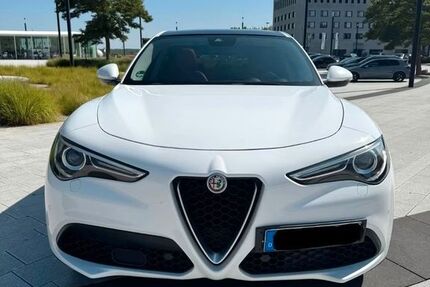 Alfa Romeo Stelvio 110.344 km 14.000 &euro; Stuttgart 70437