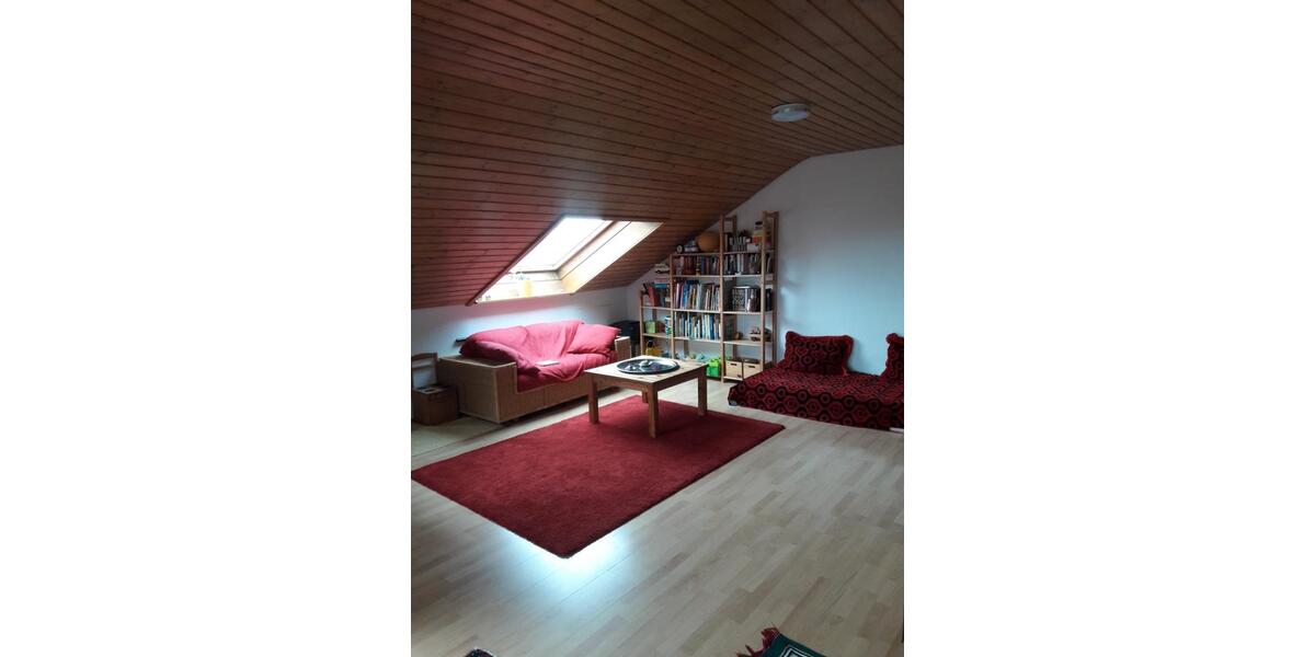Dachgeschoßwohnung Stuttgart Birkach - 2.5 Zimmer, 67 m&sup2;, 272.500&euro; | Angebot:26975994