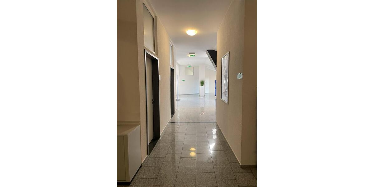 Gewerbeobjekt Reutlingen Sondelfingen - 12&euro; | Angebot:25998825