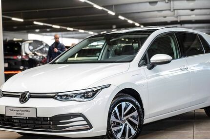 VW Golf 39.902 km 25.930 &euro; Stuttgart-Feuerbach 70469