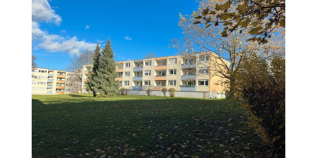 Erdgeschoßwohnung Pforzheim Eutingen - 3 Zimmer, 80 m&sup2;, 1.205&euro; | Angebot:25407198