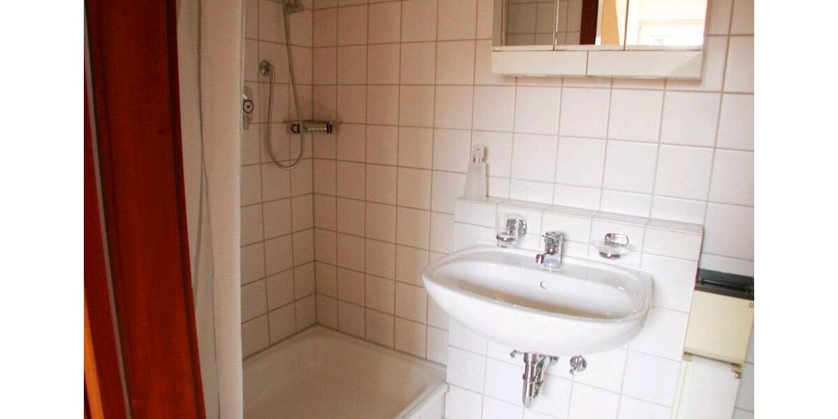 Dachgeschoßwohnung Ostfildern - 2 Zimmer, 45 m&sup2;, 730&euro; | Angebot:26454709
