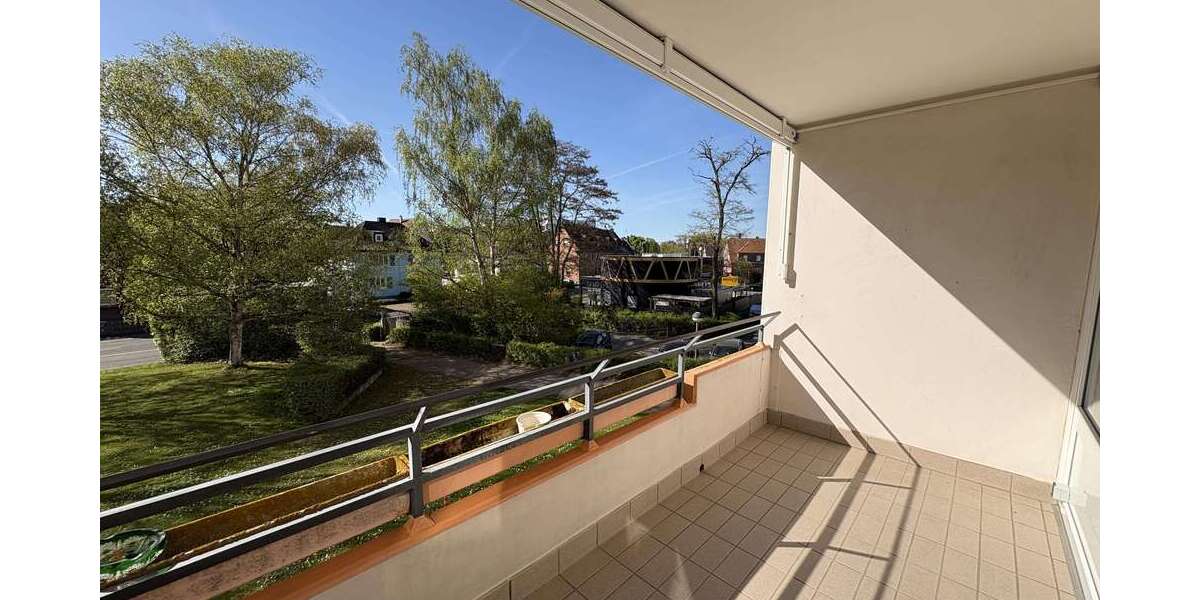 Etagenwohnung Böblingen - 4 Zimmer, 91 m&sup2;, 369.000&euro; | Angebot:27204219