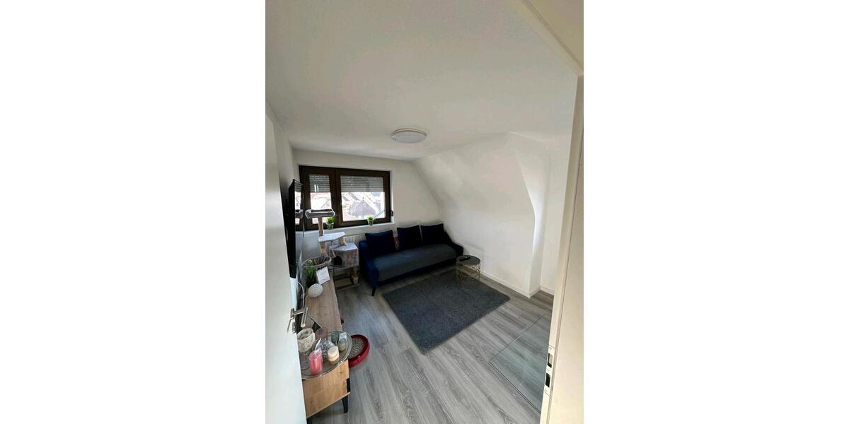 Dachgeschoßwohnung Schwieberdingen - 3 Zimmer, 67 m&sup2;, 251.500&euro; | Angebot:25874182