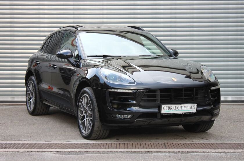 Porsche Macan 175.500 km 31.700 € Sindelfingen 71065