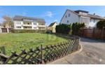 ATTRAKTIV TEILERSCHLOSSEN MIT 3 GARAGEN - Grundstück Korntal-Münchingen Münchingen | Angebot:27221329