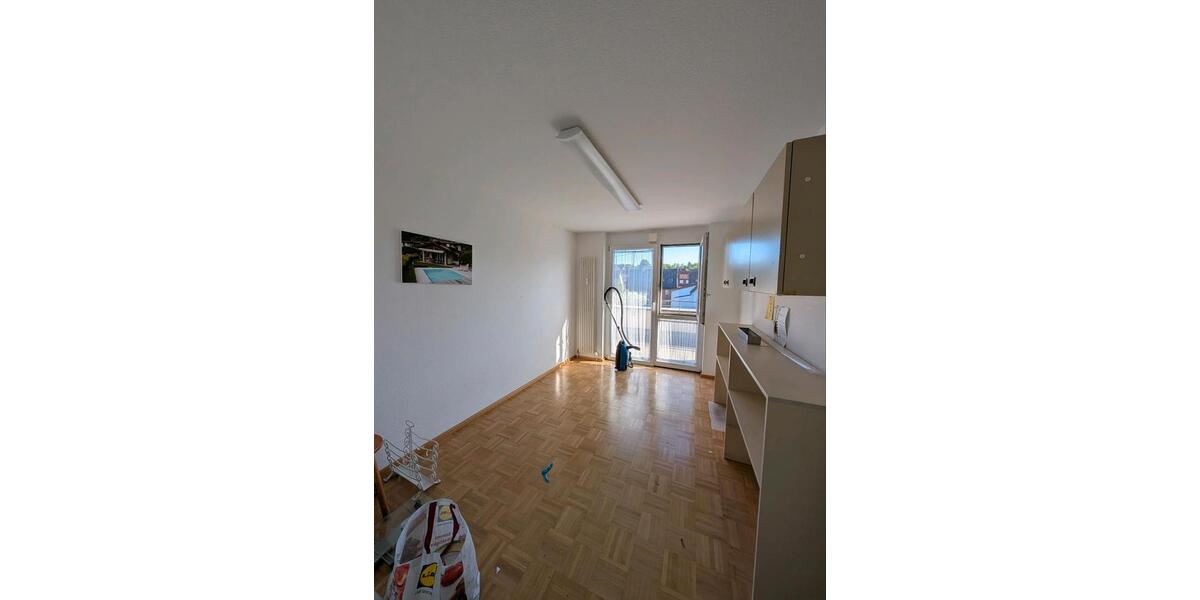 Dachgeschoßwohnung Nürtingen - 4 Zimmer, 107 m&sup2;, 495.000&euro; | Angebot:26794944