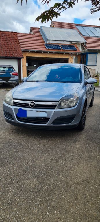 Opel Astra 131.000 km 3.299 € Eutingen im Gäu 72184
