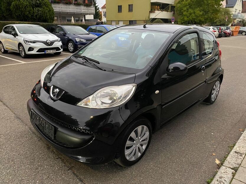 Peugeot 107 95.000 km 2.350 € Waiblingen 71332