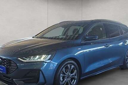 Ford Focus 28.592 km 24.500 € Stuttgart 70190