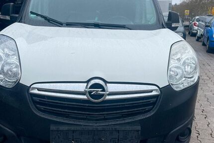 Opel Combo 105.815 km 8.000 &euro; Pforzheim 75179