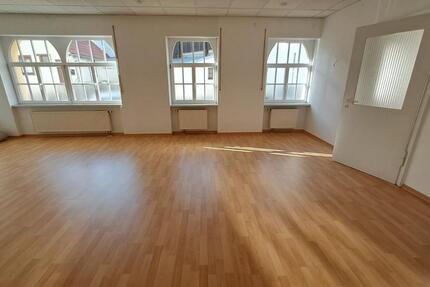 Praxis- oder Büroraum in Stuttgart-Ost, Gruppentherapie mögl. zimmer