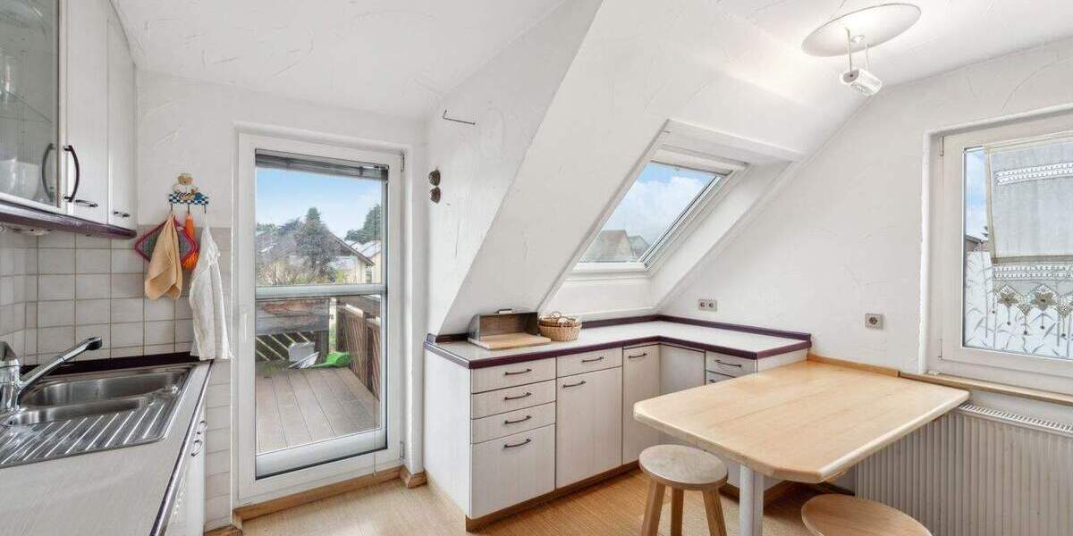 Mehrfamilienhaus, Wohnhaus Ludwigsburg Oßweil - 8 Zimmer, 234 m&sup2;, 648.000&euro; | Angebot:22952057