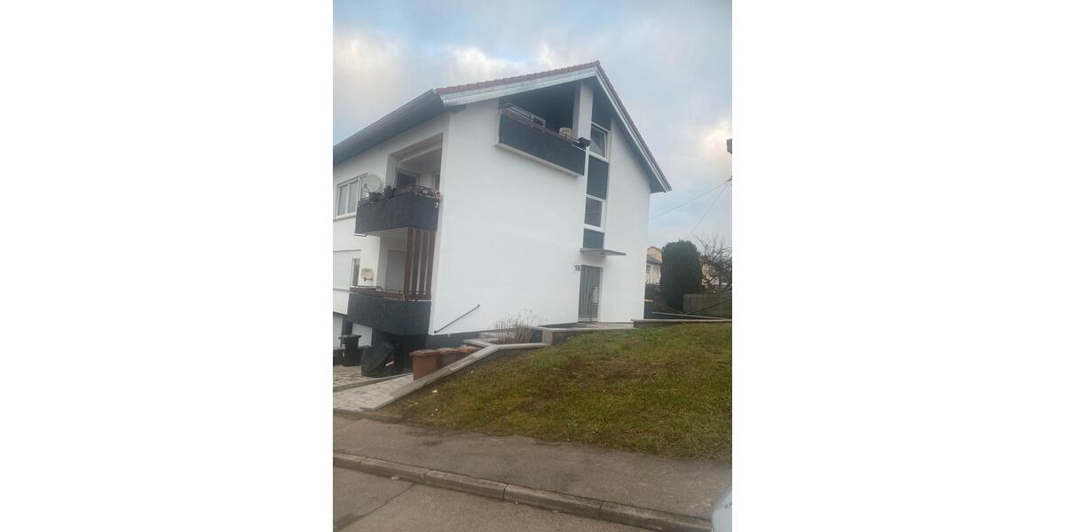 Altensteig, Lerchenstr.18, 3 Zimmer Küche Bad Balkon 75 m2 3 zimmer