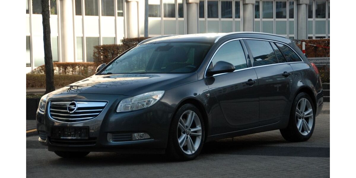 Opel Insignia 179.000 km 6.490 &euro; Stuttgart 70567