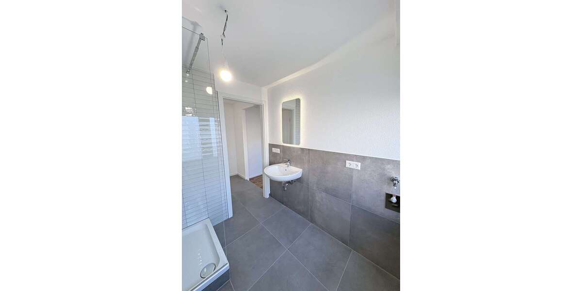 Etagenwohnung Asperg - 2 Zimmer, 64 m&sup2;, 1.190&euro; | Angebot:23928305