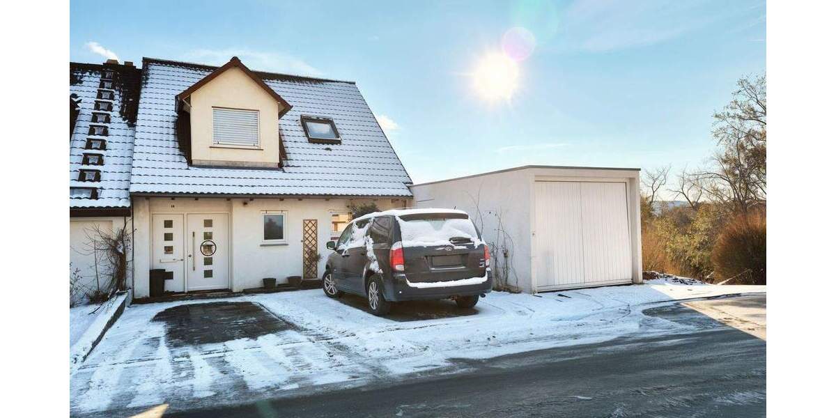 Doppelhaushälfte Holzgerlingen - 8 Zimmer, 241 m&sup2;, 998.000&euro; | Angebot:24448633