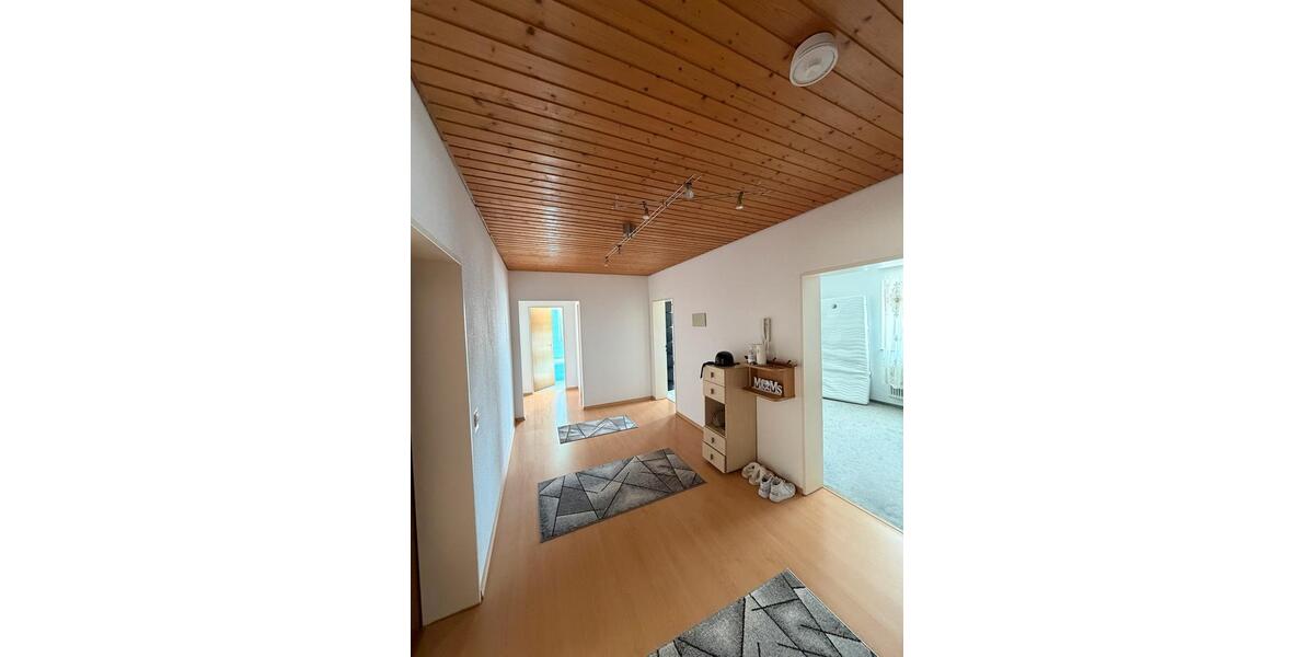Etagenwohnung Wildberg - 3 Zimmer, 95 m&sup2;, 1.000&euro; | Angebot:26092496