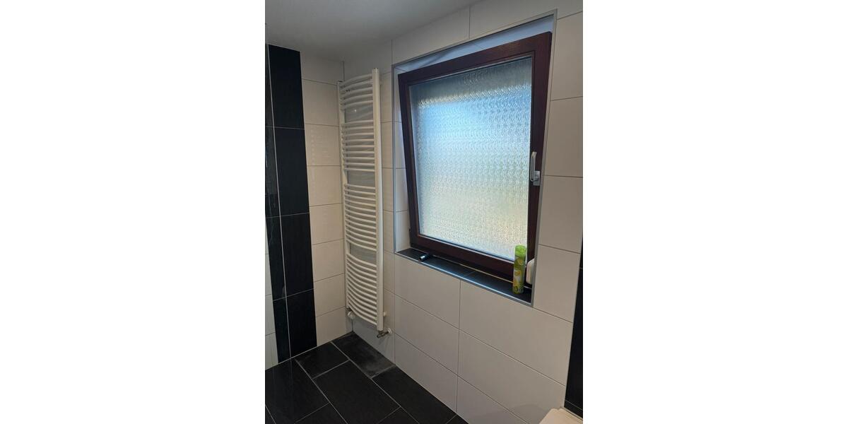 Erdgeschoßwohnung Tamm - 1 Zimmer, 9 m&sup2;, 350&euro; | Angebot:24366150