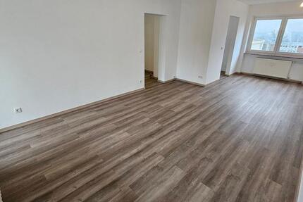 Wohnung Pforzheim Eutingen - 3 Zimmer, 78 m&sup2;, 790&euro; | Angebot:24832864