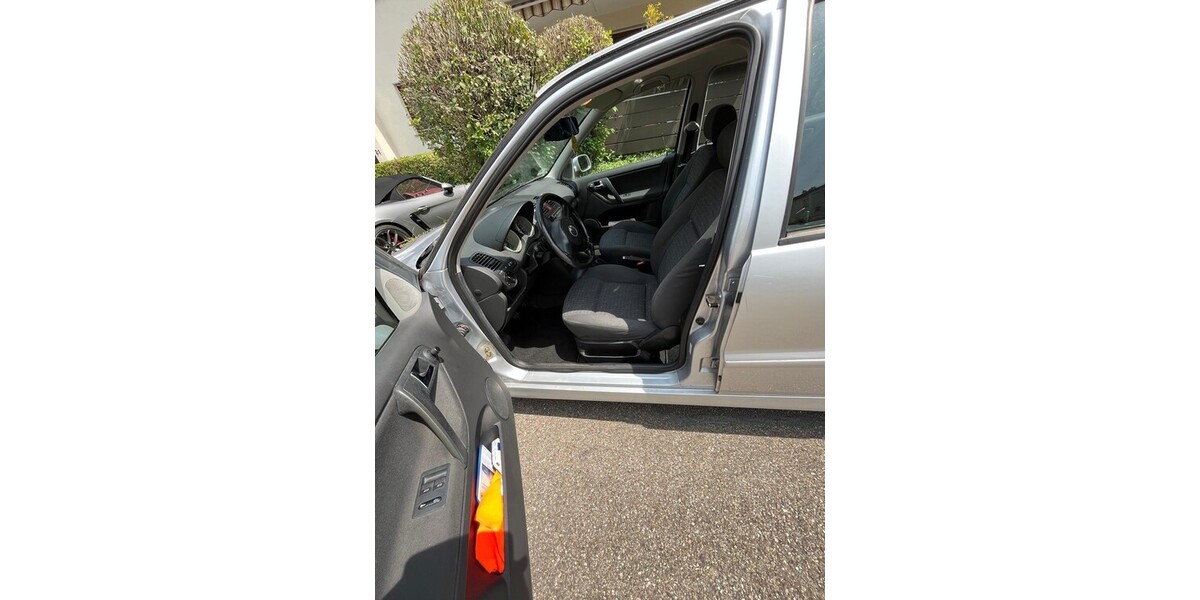 VW Polo 210.000 km 1.299 &euro; Stuttgart 70173