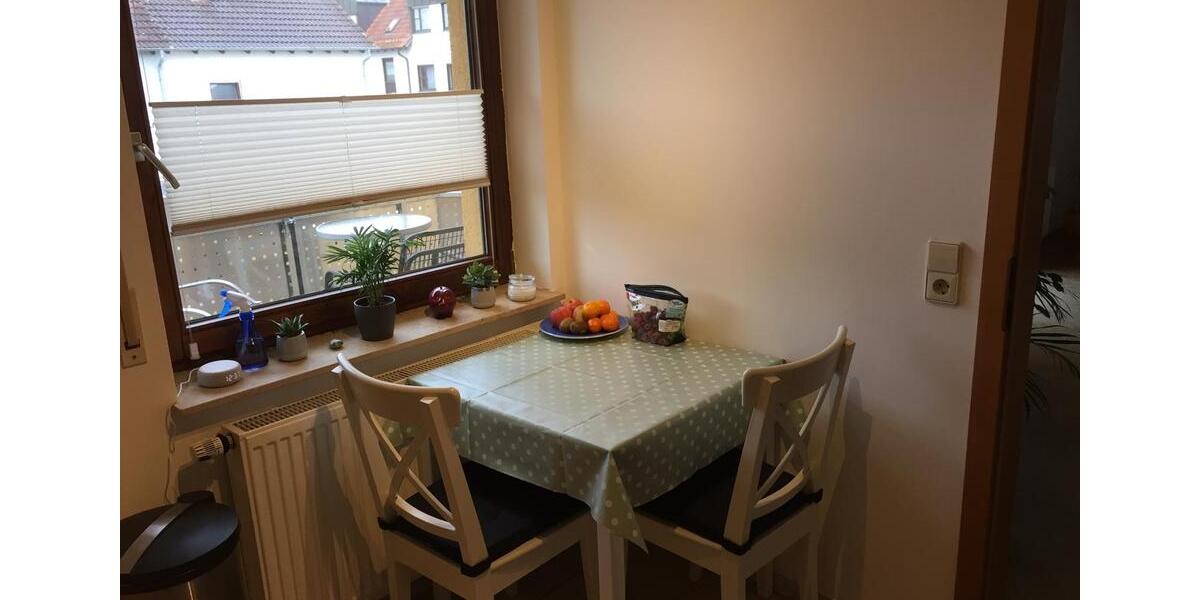 Dachgeschoßwohnung Rottenburg am Neckar - 3 Zimmer, 101 m&sup2;, 1.000&euro; | Angebot:27572669