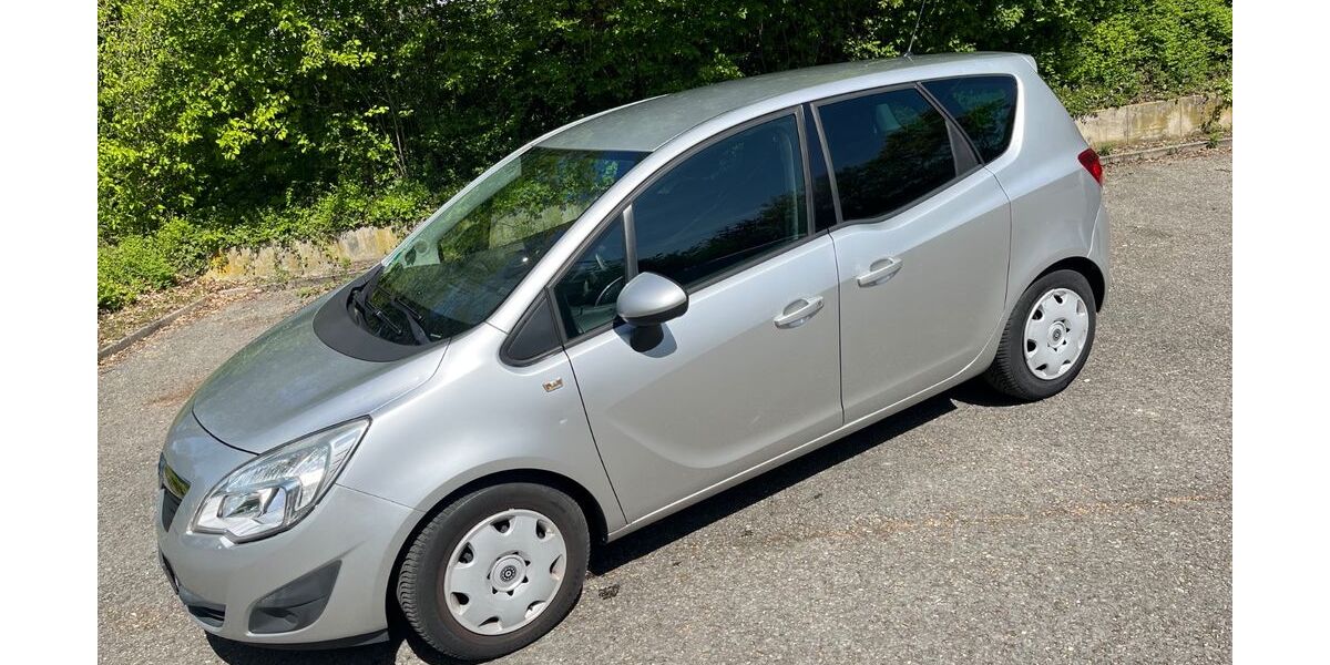 Opel Meriva 40.000 km 3.390 &euro; Ludwigsburg 71642