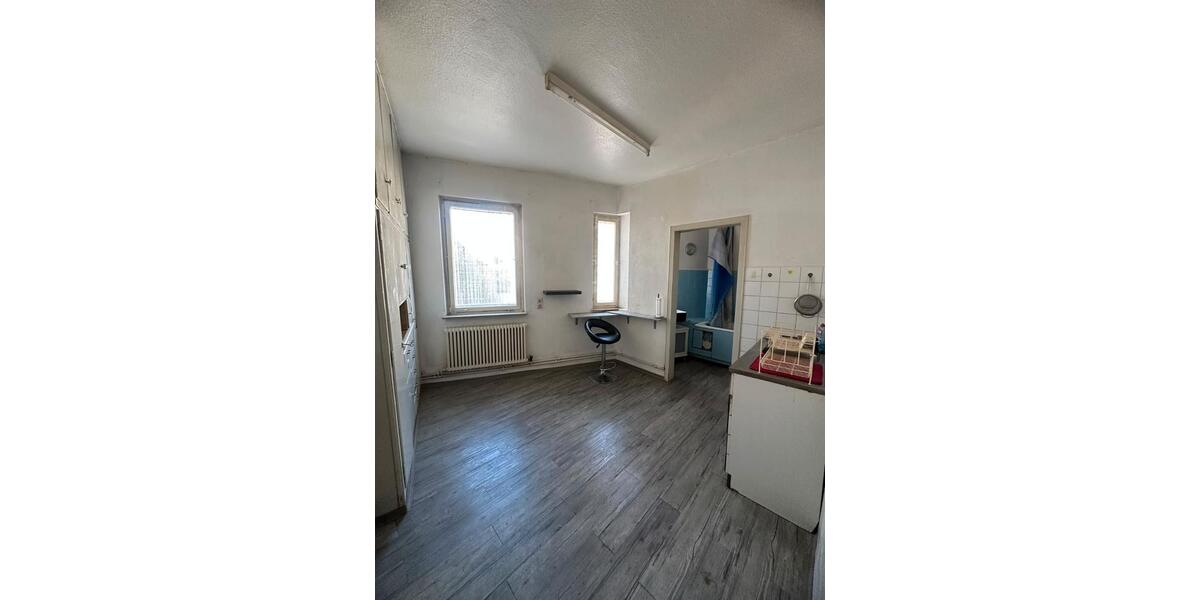 Etagenwohnung Leonberg - 4 Zimmer, 93 m&sup2;, 1.322&euro; | Angebot:27601229