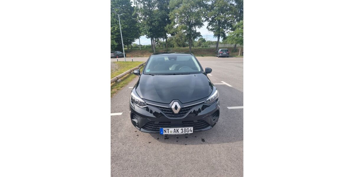Renault Clio 46.800 km 14.750 &euro; Leinfelden-Echterdingen 70771