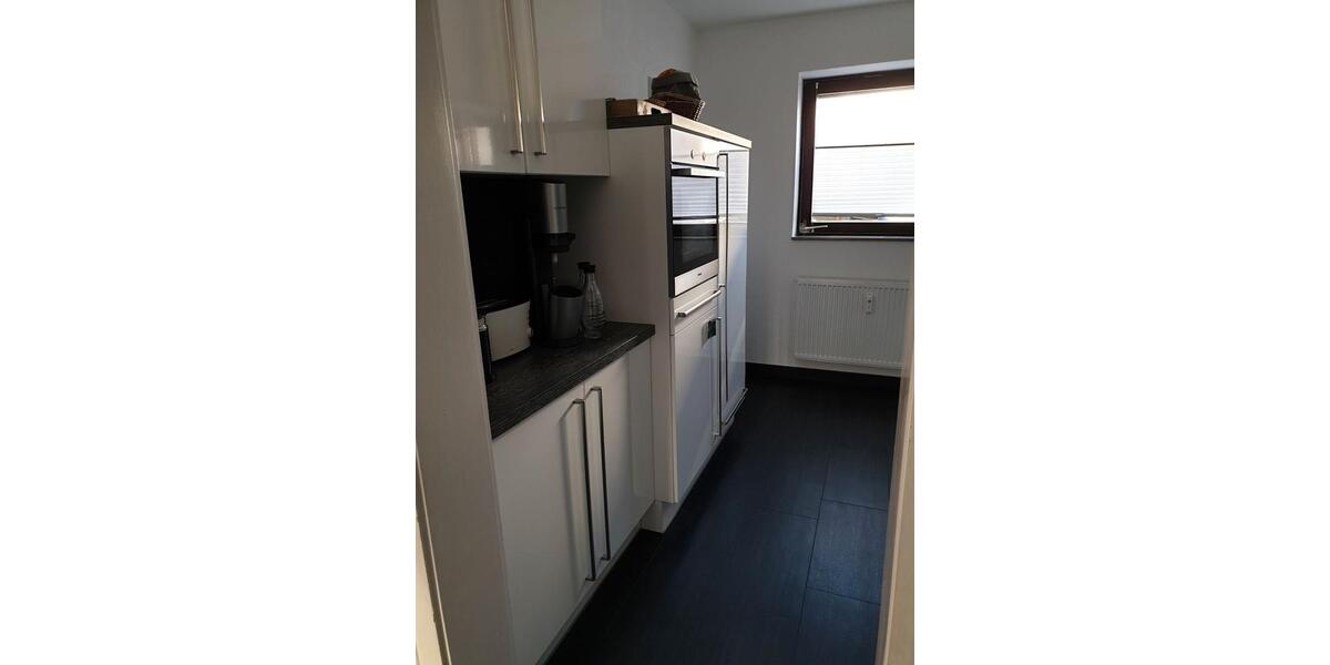 Erdgeschoßwohnung Schwieberdingen - 4 Zimmer, 96 m&sup2;, 1.400&euro; | Angebot:26415133