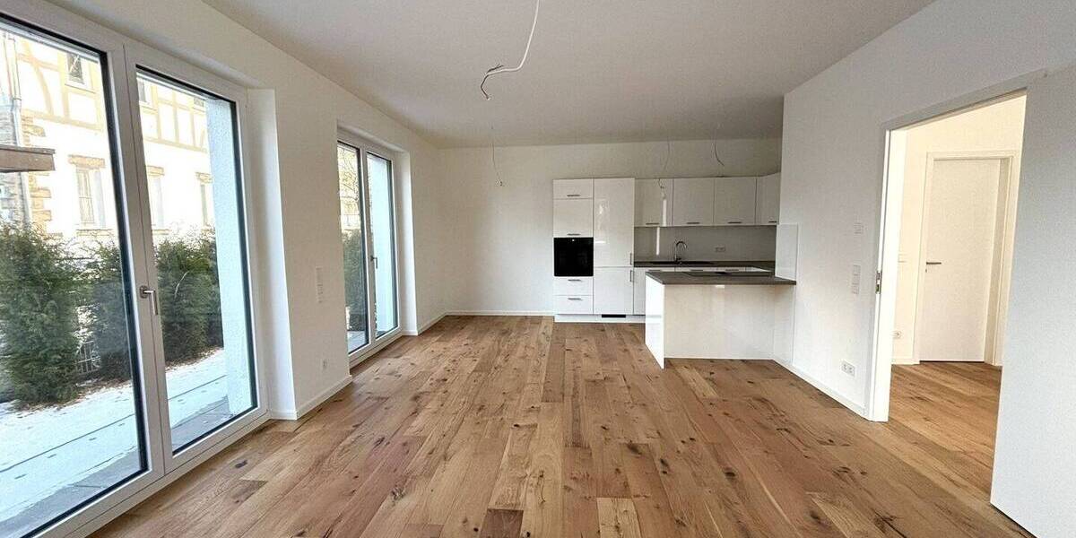 Etagenwohnung Sindelfingen Mitte - 2 Zimmer, 89 m&sup2;, 1.280&euro; | Angebot:26190952