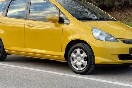 Honda Jazz 172.000 km 2.900 &euro; Fellbach 70736