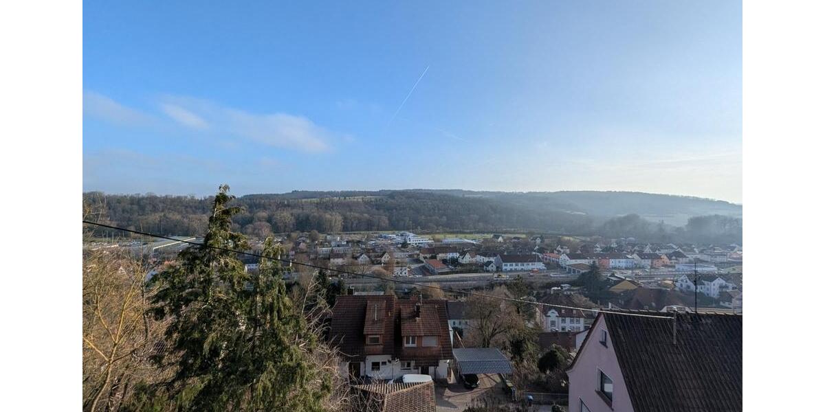 Etagenwohnung Mühlacker - 4 Zimmer, 123 m&sup2;, 1.600&euro; | Angebot:24664890