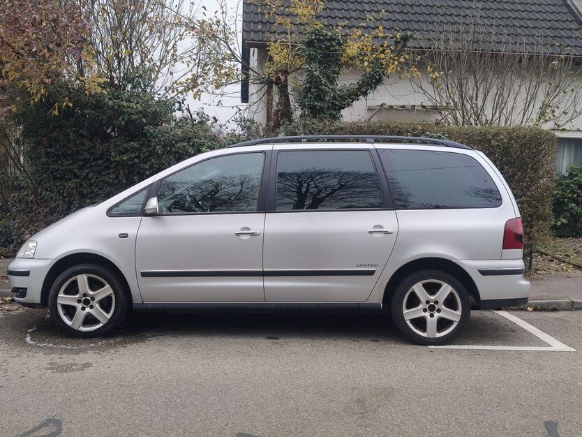 VW Sharan 245.000 km 3.700 € Ostfildern 73760