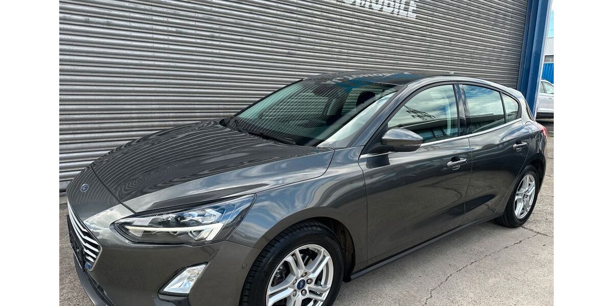 Ford Focus 85.860 km 13.500 &euro; Sindelfingen 71065