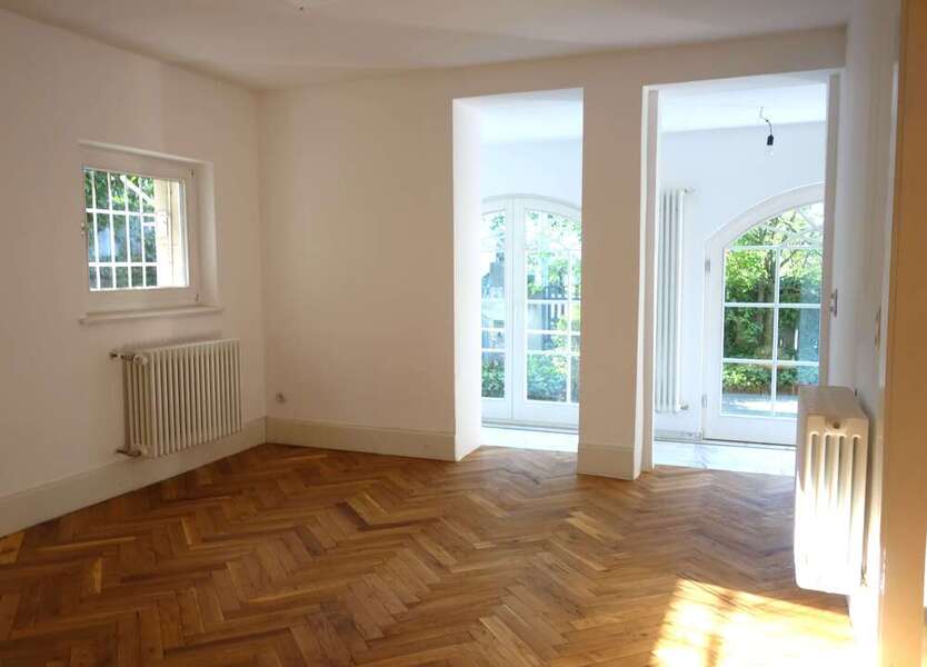 Büro in Stuttgart 1.775 € 125 m²