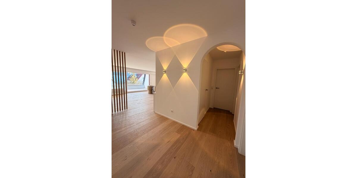 Dachgeschoßwohnung Kornwestheim - 4.5 Zimmer, 110 m&sup2;, 489.000&euro; | Angebot:27607428