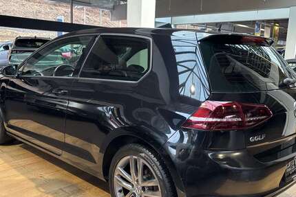 VW Golf 137.400 km 9.475 &euro; Schömberg 75328