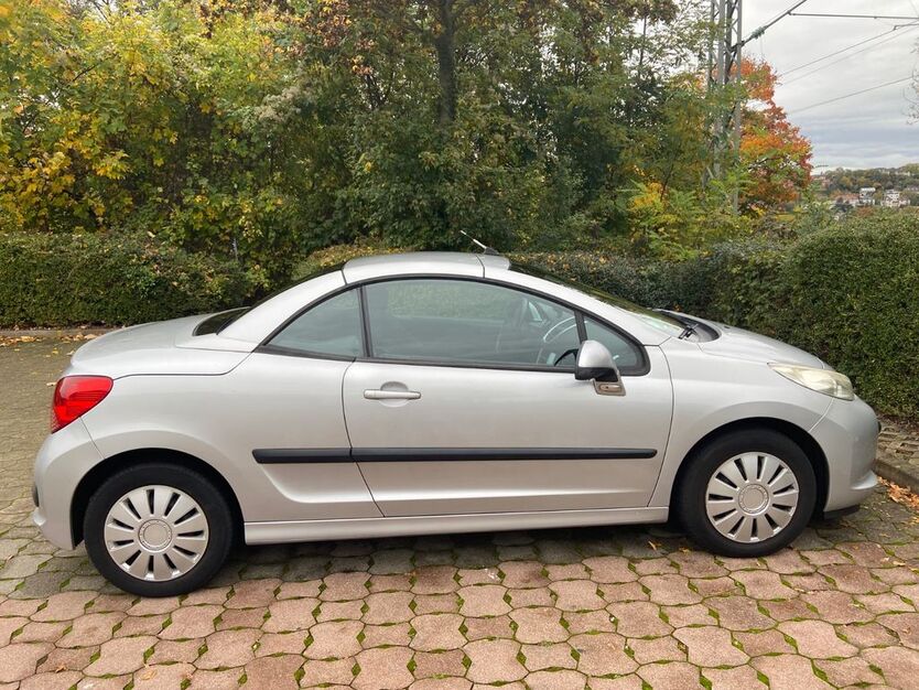 Peugeot 207 168.000 km 1.850 € Stuttgart 70197