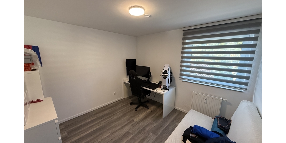 Einziehen & Wohlfühlen – 3,5-Zimmer-Dachgeschosswohnung mit Balkon und Garage - Dachgeschoßwohnung Altbach | Angebot:27581532