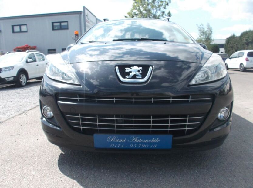 Peugeot 207 129.000 km 2.990 € Waiblingen Hegnach 71334