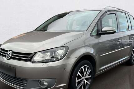 VW Touran 156.112 km 7.900 &euro; Waldenbuch 71111