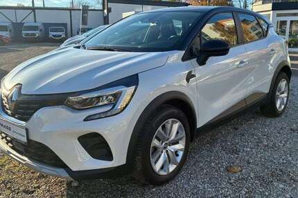 Renault Captur 15.800 km 17.900 &euro; Ludwigsburg 71636