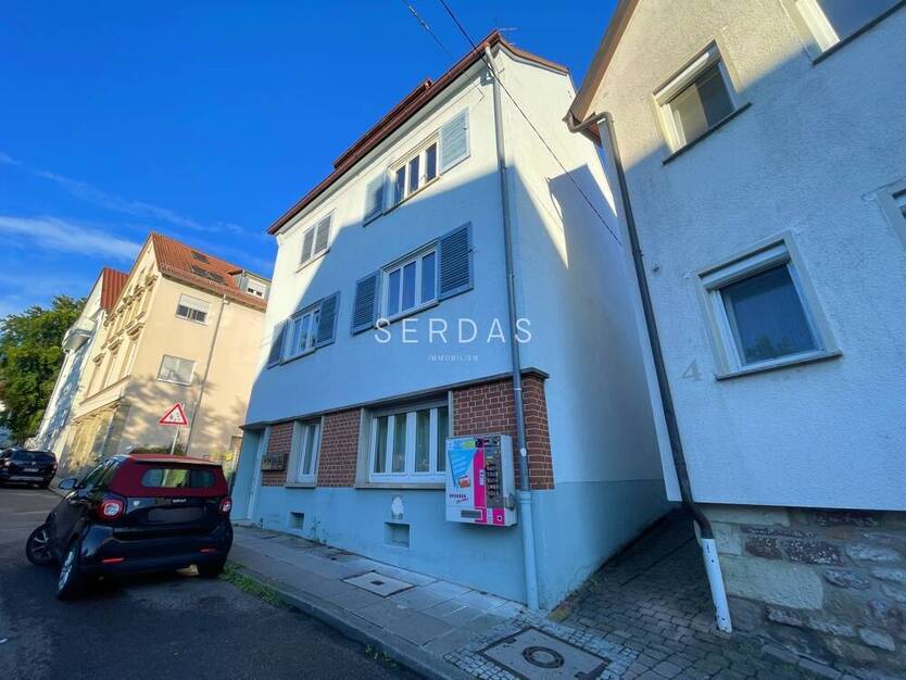 4-Familienhaus in Stuttgart-Obertürkheim - voll vermietet