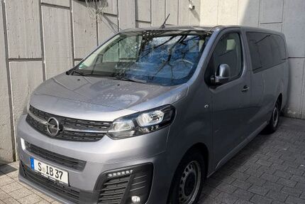 Opel Vivaro 182.577 km 16.800 &euro; Stuttgart 70329