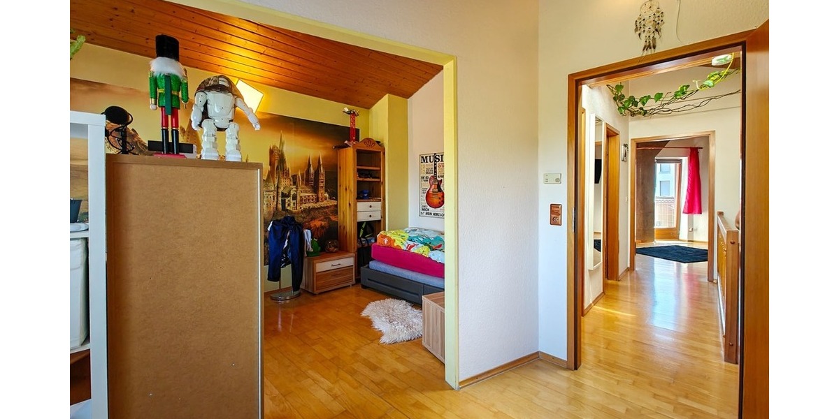 Reihenmittelhaus in Ohmenhausen inkl. Carport - Reihenmittelhaus Reutlingen Ohmenhausen | Angebot:26789803
