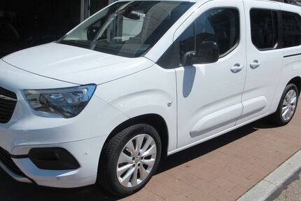 Opel Combo Life 5.280 km 36.900 &euro; Niefern-Öschelbronn 75223